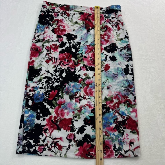 Iris XL Colorful Floral Pencil Skirt Stretchy Pull-On Comfy Bodycon Work Office - Picture 8 of 10